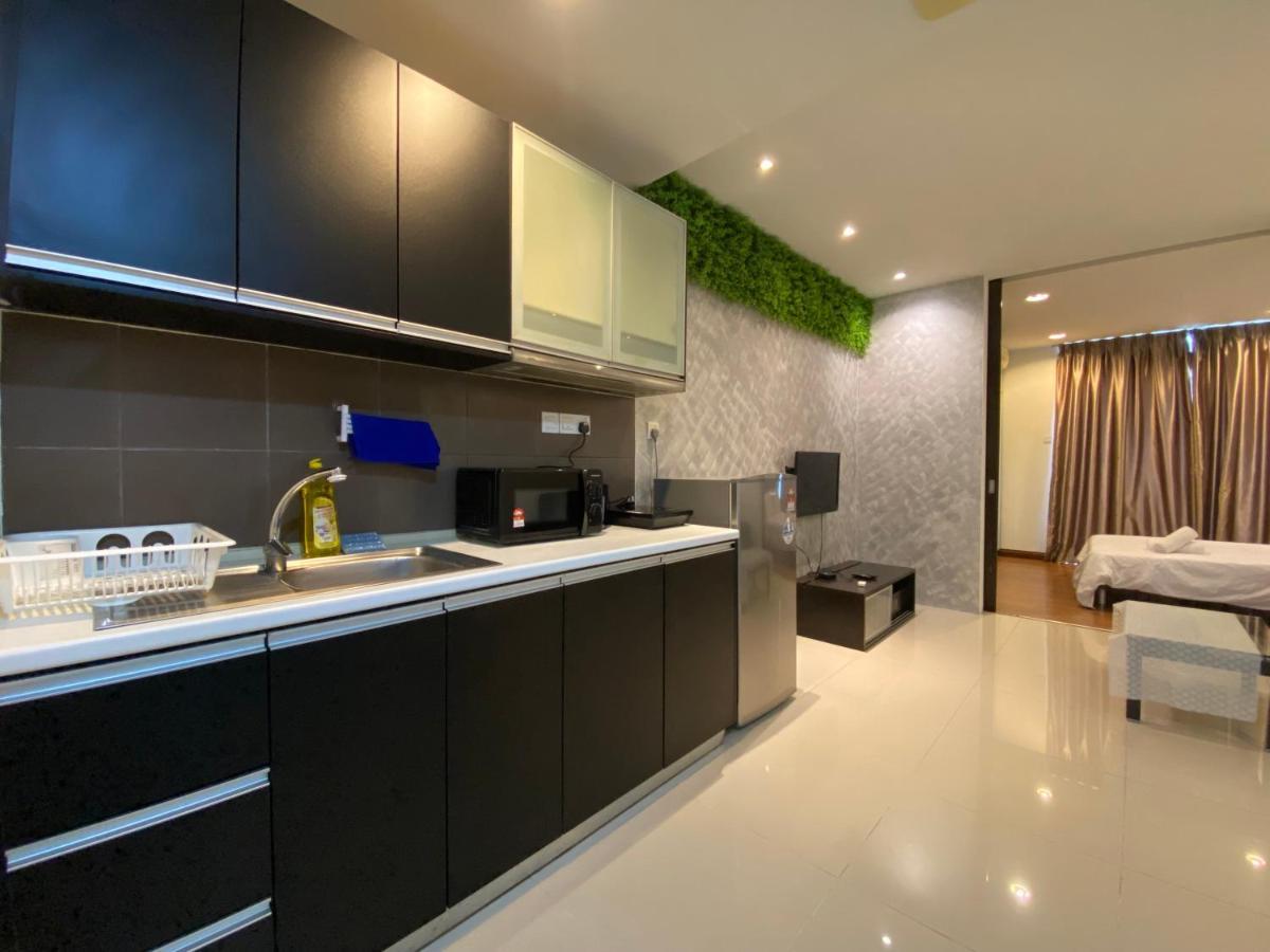 Spacious 3R,2R,Studio 5Min Walk To Time Square,Lalaport, Pool,Gym,Wifi Lejlighed Kuala Lumpur Eksteriør billede