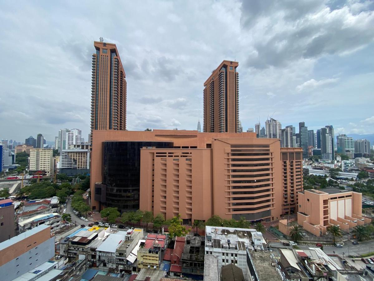 Spacious 3R,2R,Studio 5Min Walk To Time Square,Lalaport, Pool,Gym,Wifi Lejlighed Kuala Lumpur Eksteriør billede