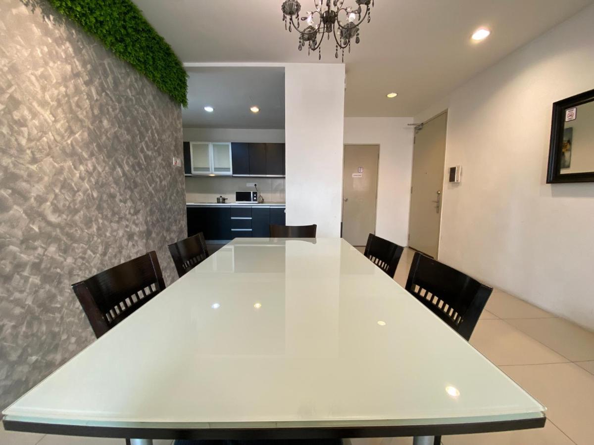 Spacious 3R,2R,Studio 5Min Walk To Time Square,Lalaport, Pool,Gym,Wifi Lejlighed Kuala Lumpur Eksteriør billede